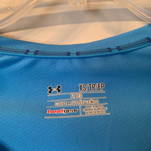 Workout shirt - Picture 2 of 3